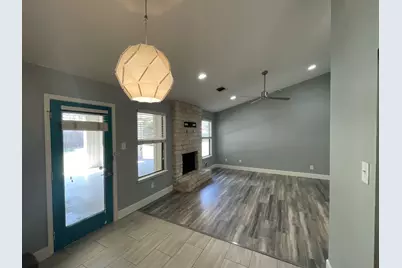 8900 Linton Drive, Austin, TX 78748 - Photo 6