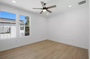 208 Ulupau Cir, Bastrop, TX 78602 - Photo 22