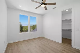 208 Ulupau Cir, Bastrop, TX 78602 - Photo 24