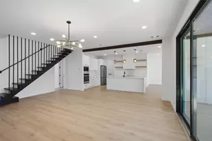 208 Ulupau Cir, Bastrop, TX 78602 - Photo 8