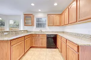 324 Avalanche Ave, Georgetown, TX 78626 - Photo 6