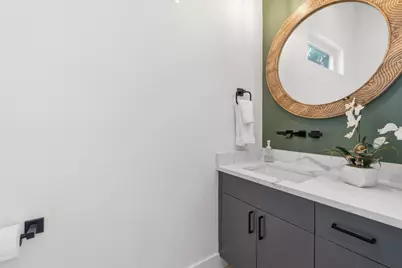 3304 E 17th Street #B, Austin, TX 78721 - Photo 28