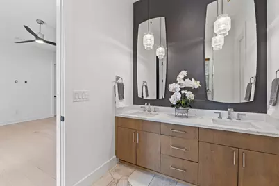 3304 E 17th Street #B, Austin, TX 78721 - Photo 22
