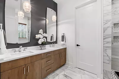 3304 E 17th Street #B, Austin, TX 78721 - Photo 20