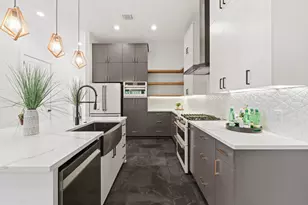 3304 E 17th St, Austin, TX 78721 - Photo 12