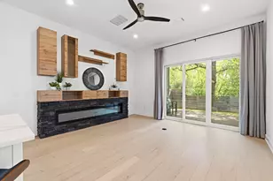 3304 E 17th St, Austin, TX 78721 - Photo 6
