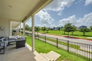 7502 Chesapeake Rail Ln, Austin, TX 78744 - Photo 32