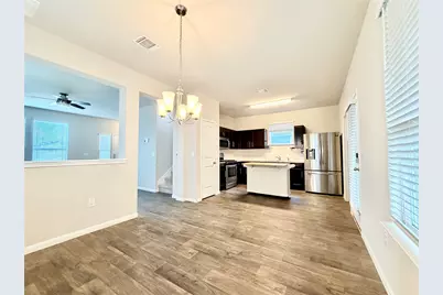 10502 Fulton Avenue, Austin, TX 78754 - Photo 8