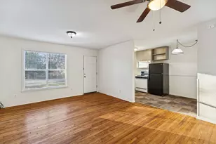 1018 Mead St, San Marcos, TX 78666 - Photo 4