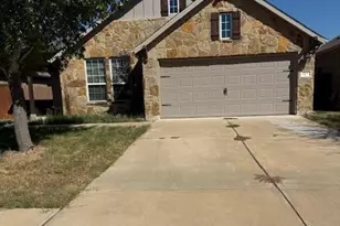 213 Peggy Dr, Liberty Hill, TX 78642 - Photo 2