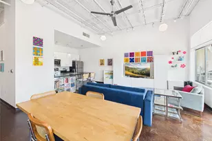 2401 E 6th St, Austin, TX 78702 - Photo 8