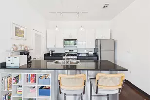 2401 E 6th St, Austin, TX 78702 - Photo 2
