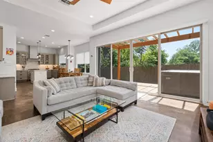913 Stobaugh St, Austin, TX 78757 - Photo 6