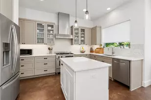 913 Stobaugh St, Austin, TX 78757 - Photo 4