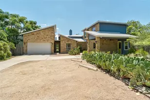 913 Stobaugh St, Austin, TX 78757 - Photo 26