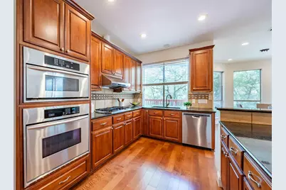 7724 Yaupon Drive, Austin, TX 78759 - Photo 10