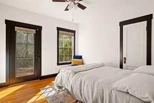 708 Sparks Ave, Austin, TX 78705 - Photo 18