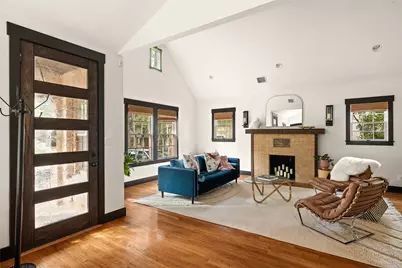 708 Sparks Avenue, Austin, TX 78705 - Photo 8