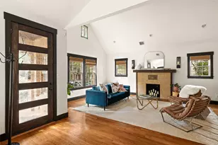 708 Sparks Ave, Austin, TX 78705 - Photo 8