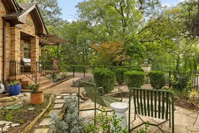 708 Sparks Avenue, Austin, TX 78705 - Photo 4