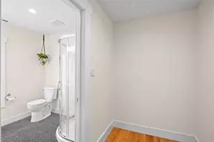 708 Sparks Ave, Austin, TX 78705 - Photo 34