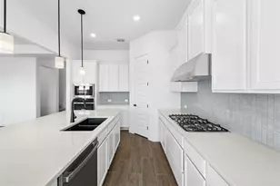 17305 Silverman Dr, Pflugerville, TX 78660 - Photo 8