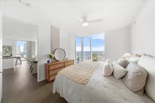 313 W 17th St, Austin, TX 78701 - Photo 4