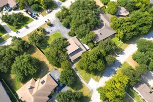 808 Vanguard St, Lakeway, TX 78734 - Photo 1