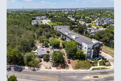 1813 Webberville Road, Austin, TX 78721 - Photo 18