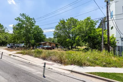 1813 Webberville Road, Austin, TX 78721 - Photo 16