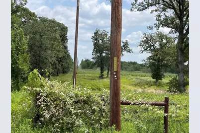 1300 Cypress Trail Loop, Rockdale, TX 76567 - Photo 16