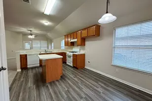 1780 Stone Rim Loop, Buda, TX 78610 - Photo 8