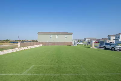 309 Marty Allen Loop, Jarrell, TX 76537 - Photo 20