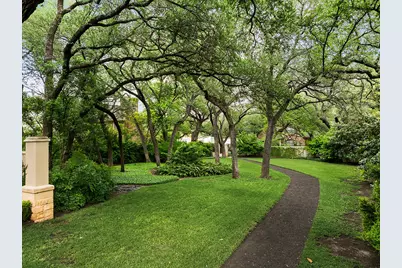 4005 Enclave Mesa Circle, Austin, TX 78731 - Photo 20