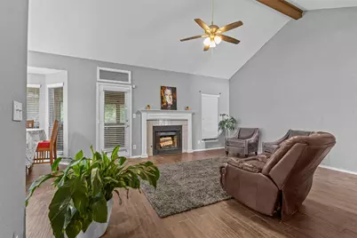 16503 Edgemere Drive, Pflugerville, TX 78660 - Photo 6