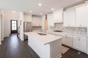 917 Grizzly Cv, Leander, TX 78641 - Photo 4