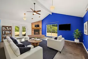 2412 Jones Rd, Austin, TX 78745 - Photo 8