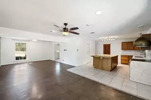 2412 Jones Rd, Austin, TX 78745 - Photo 26