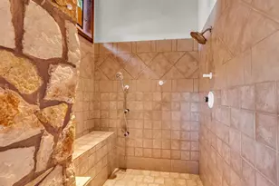 318 Coventry Rd, Spicewood, TX 78669 - Photo 18