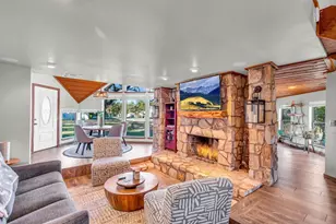 318 Coventry Rd, Spicewood, TX 78669 - Photo 2