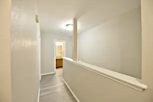12801 Margit Dr, Austin, TX 78729 - Photo 10