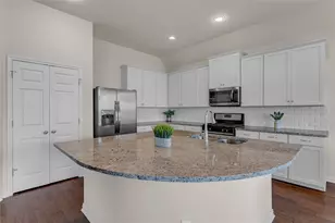 113 Mindy Way, Liberty Hill, TX 78642 - Photo 8