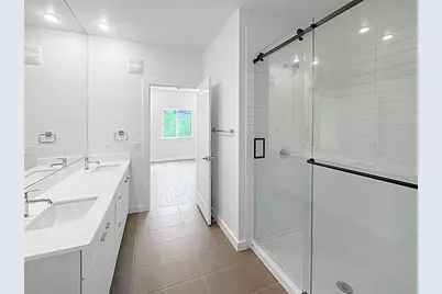 4802 S Congress Avenue #324, Austin, TX 78745 - Photo 10