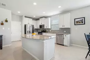 112 Silver Springs Bend, Kyle, TX 78640 - Photo 14