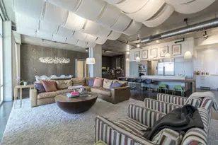 800 W 5th St, Austin, TX 78701 - Photo 2