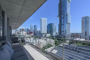 800 W 5th St, Austin, TX 78701 - Photo 18