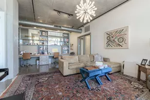 800 W 5th St, Austin, TX 78701 - Photo 14