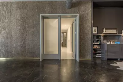 800 W 5th Street #1007, Austin, TX 78701 - Photo 4