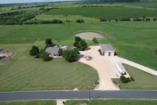 651 Co Rd 497, Taylor, TX 76574 - Photo 1