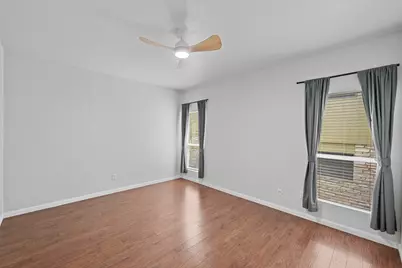 1509 W 39 1/2 Street #108, Austin, TX 78756 - Photo 12